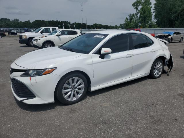  TOYOTA CAMRY 2019 Белый
