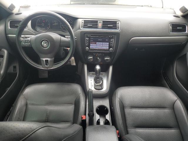  VOLKSWAGEN JETTA 2014 Srebrny