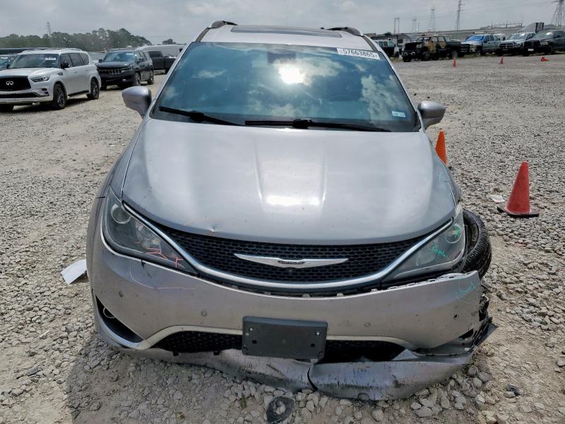  CHRYSLER PACIFICA 2019 Srebrny