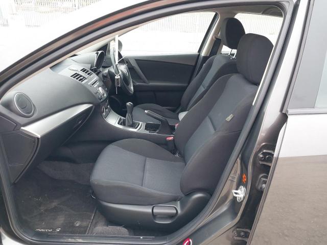 2011 MAZDA 3 TS2 D