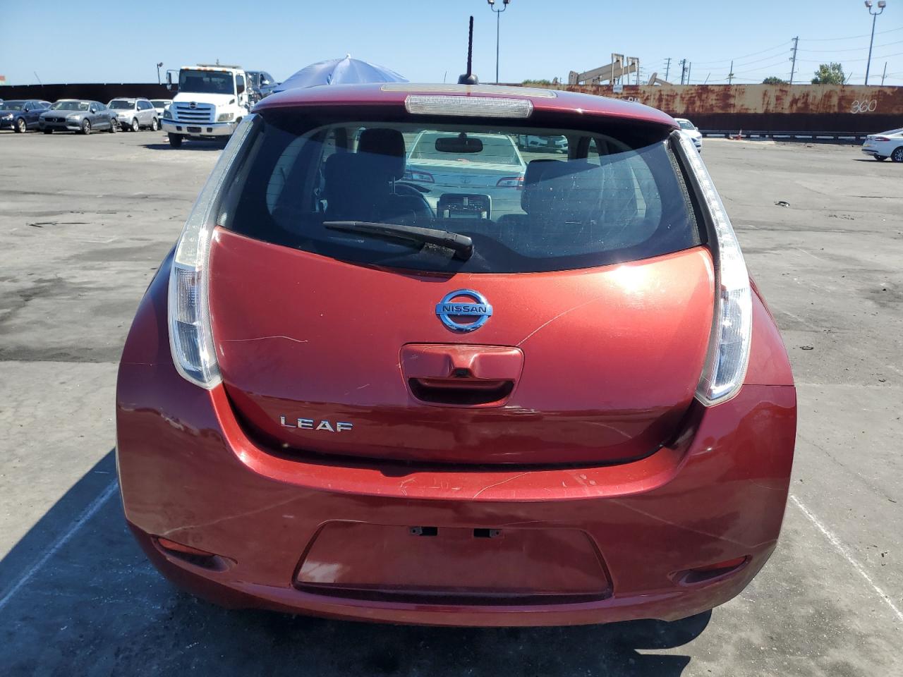 2015 Nissan Leaf S VIN: 1N4AZ0CP2FC300395 Lot: 56514405