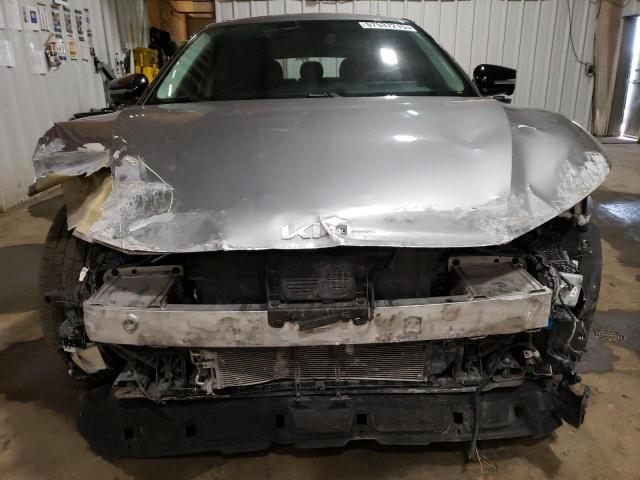  KIA EV6 LIGHT 2022 Srebrny