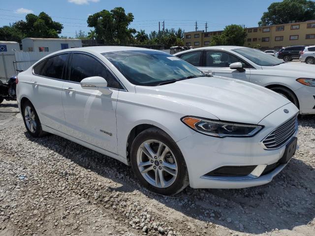  FORD FUSION 2018 Білий