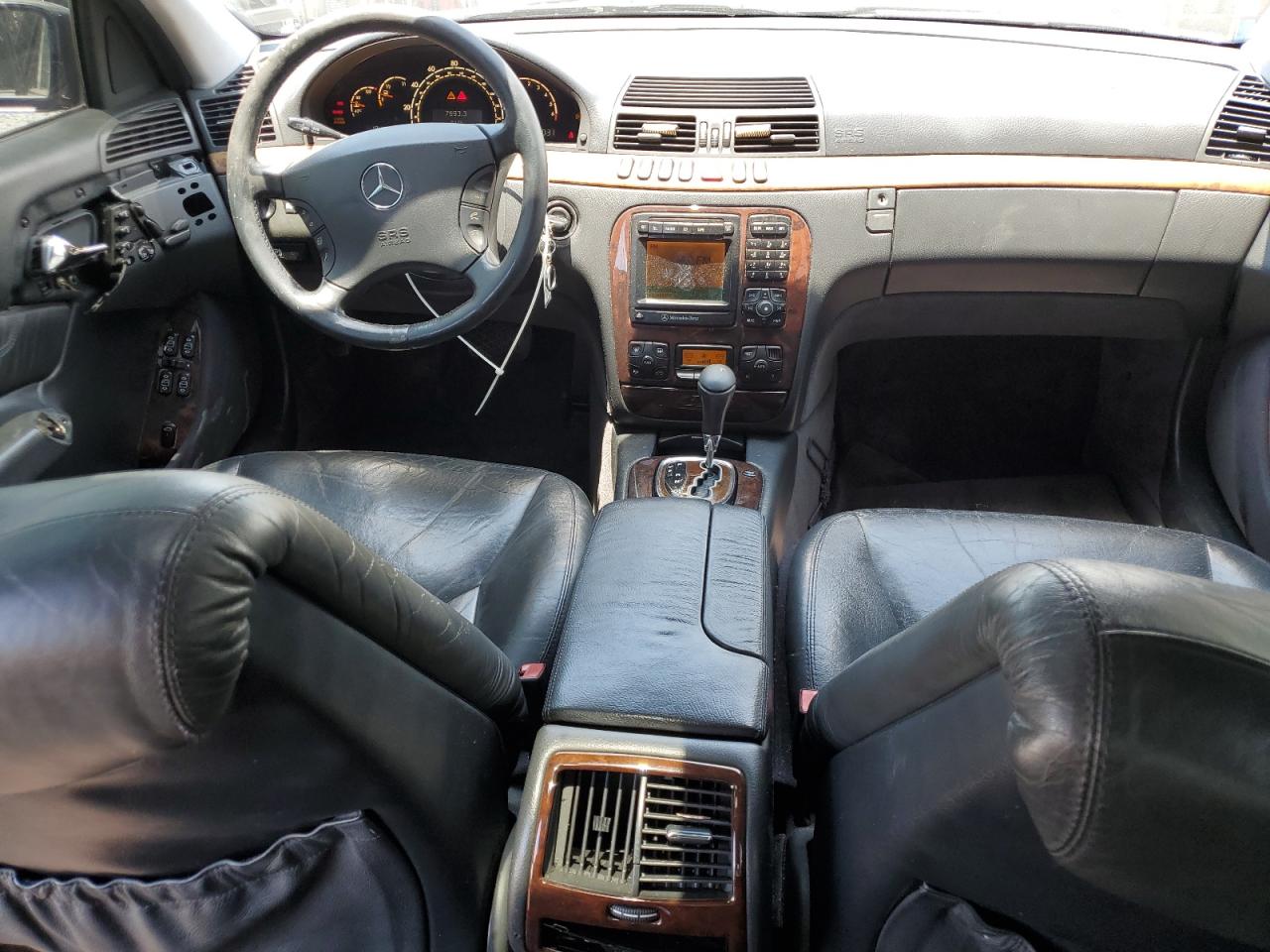 2000 Mercedes-Benz S 500 VIN: WDBNG75J9YA071777 Lot: 57328865