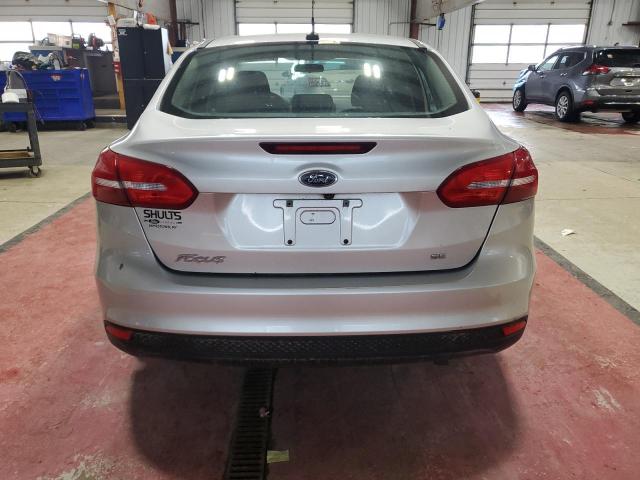 Sedans FORD FOCUS 2015 Silver