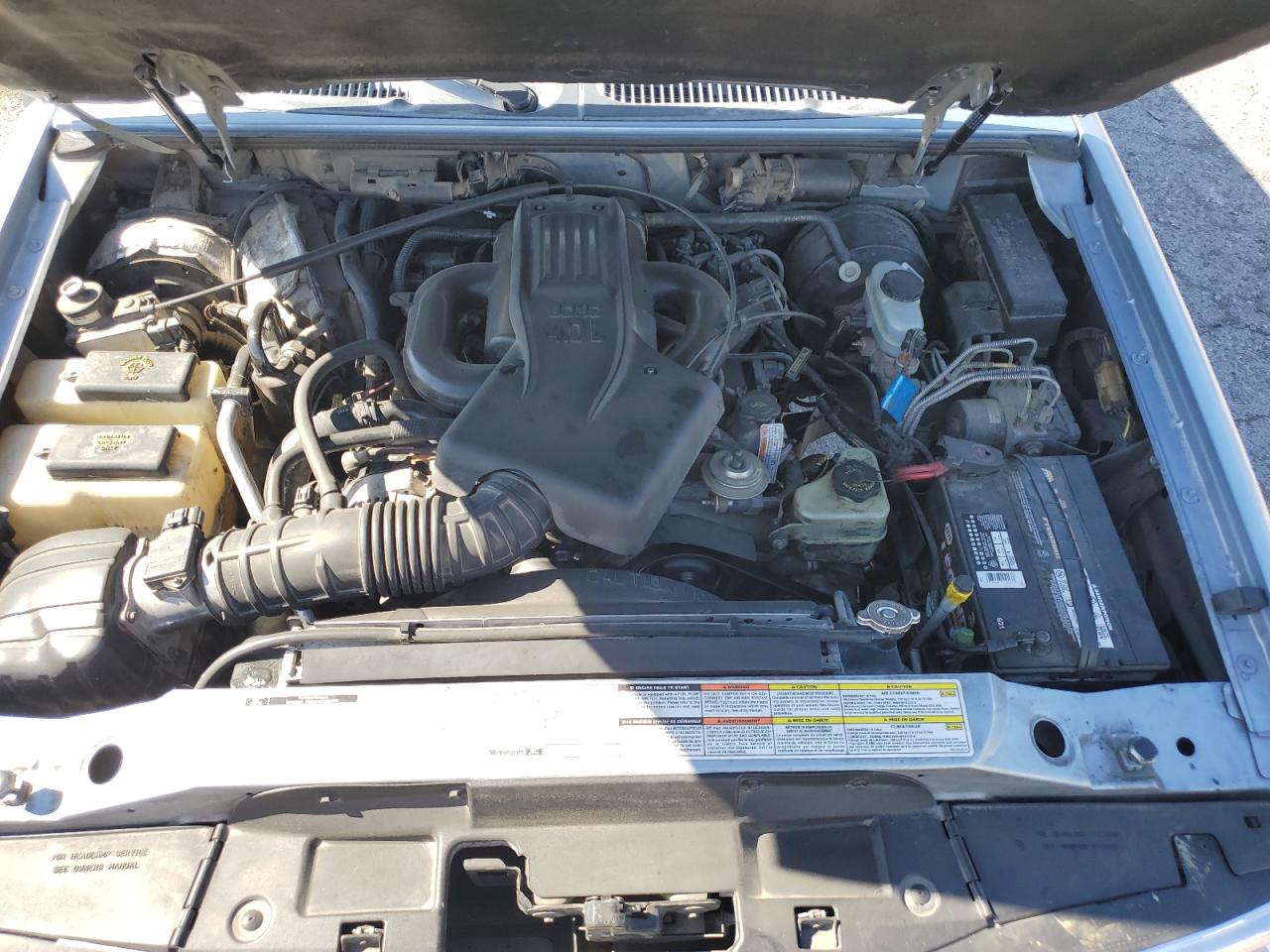 1998 Ford Explorer VIN: 1FMZU32E9WZB44586 Lot: 56432375