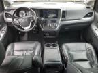 2015 Toyota Sienna Sport იყიდება Elgin-ში, IL - Front End