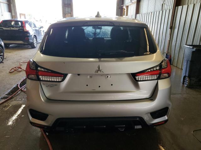 MITSUBISHI OUTLANDER 2020 Srebrny