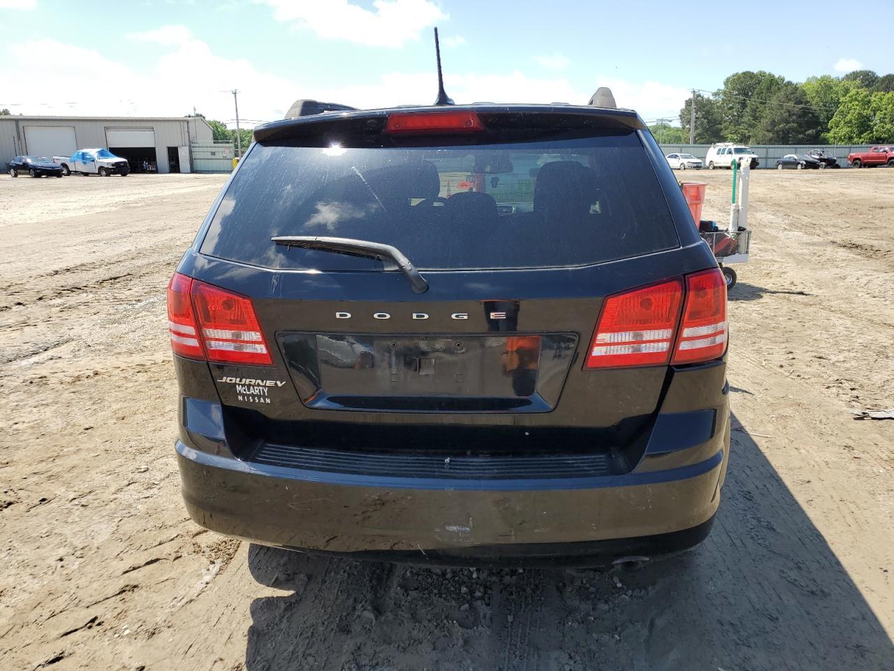 2018 Dodge Journey Se VIN: 3C4PDCAB7JT385484 Lot: 56976925