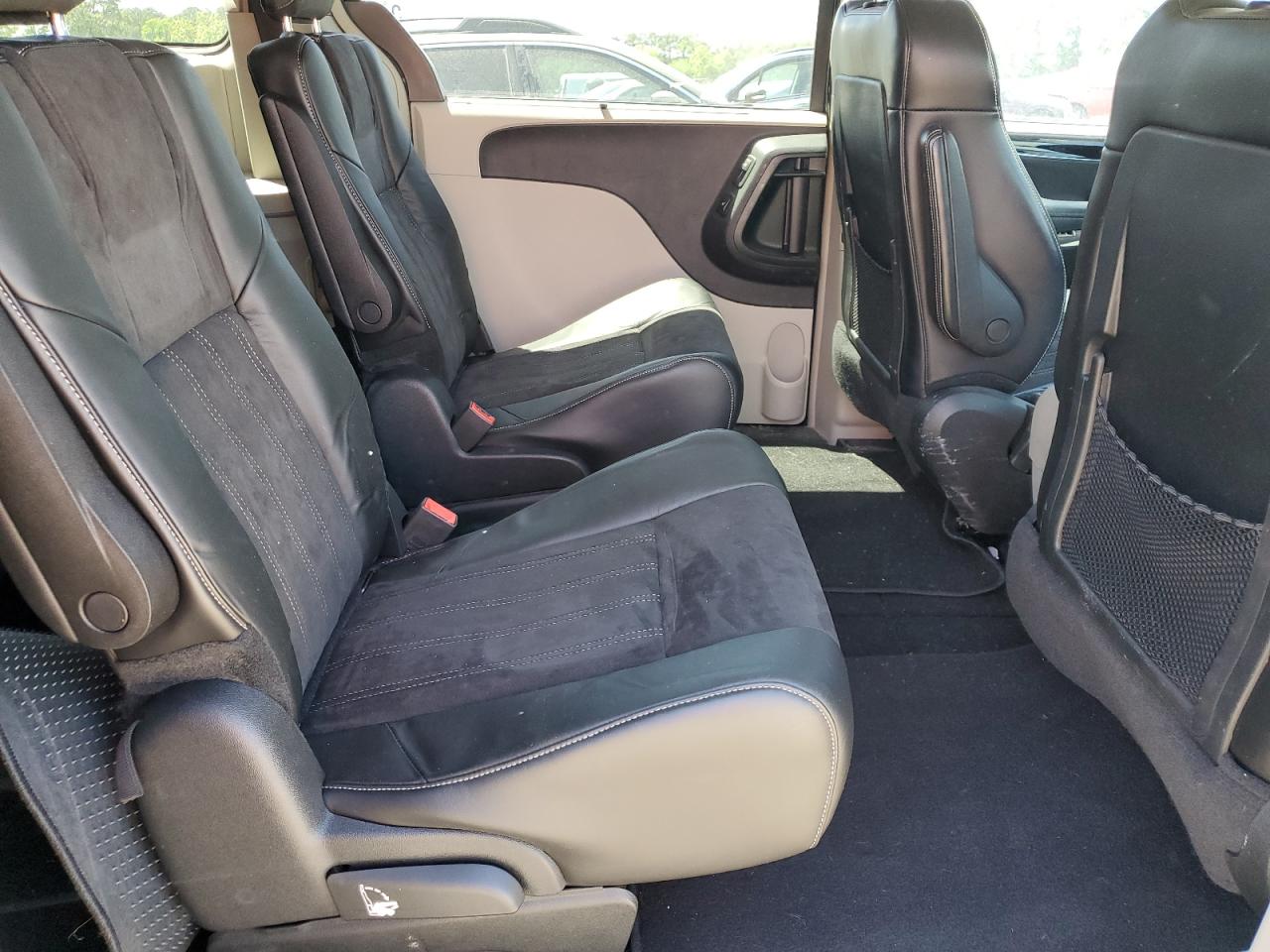 2014 Chrysler Town & Country Touring L VIN: 2C4RC1CG7ER470732 Lot: 55917705