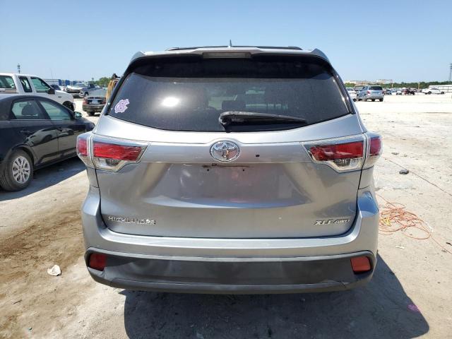  TOYOTA HIGHLANDER 2015 Silver