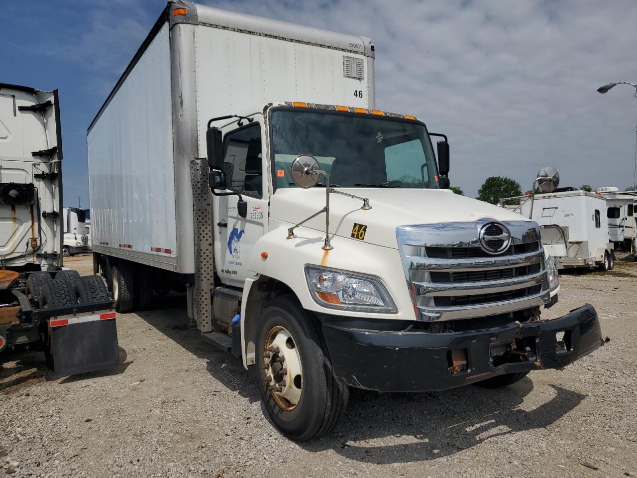 2011 Hino 258/268 for Sale in Lexington, KY - Top/Roof
