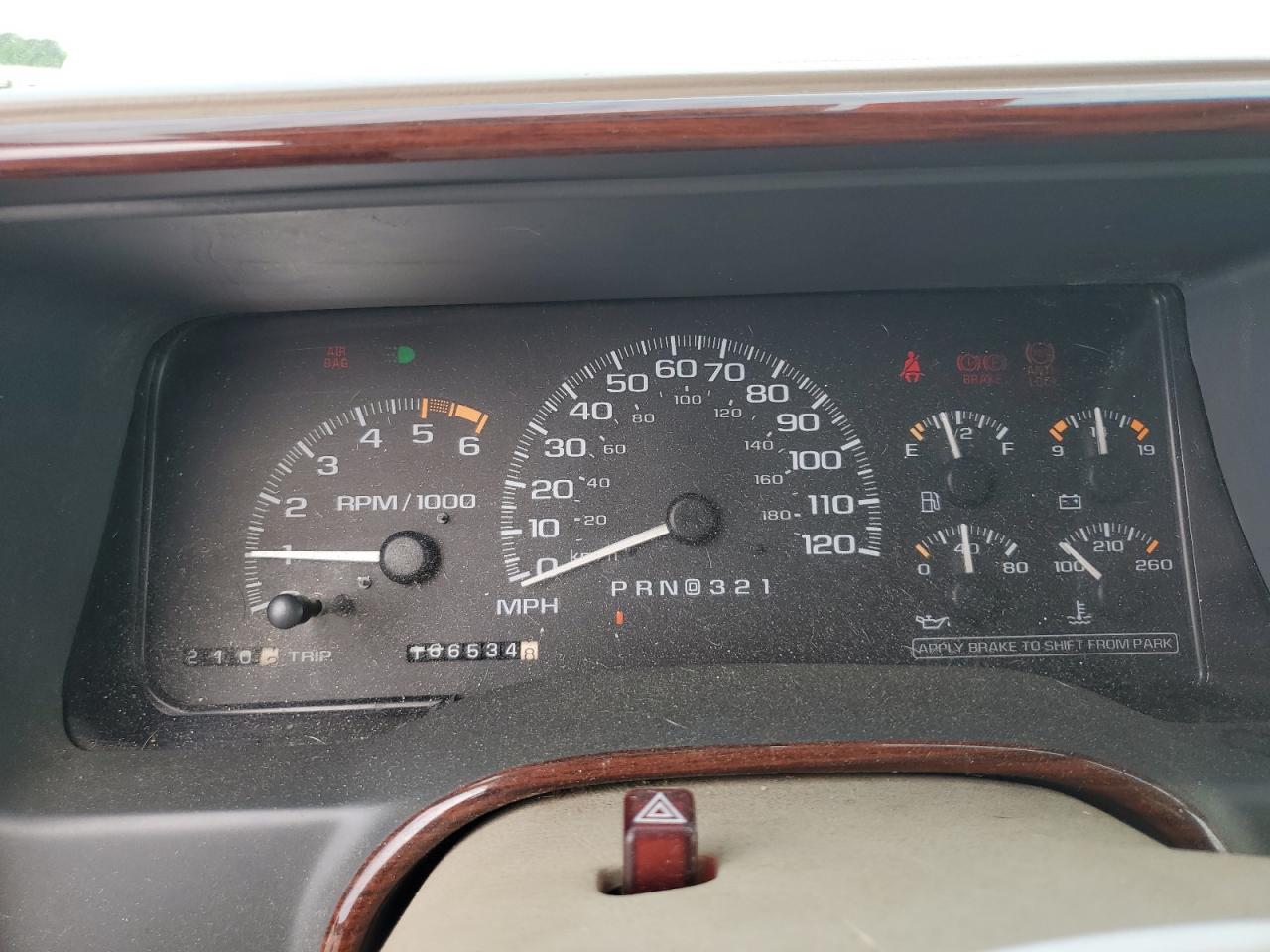 2000 Cadillac Escalade Luxury VIN: 1GYEK63R8YR220369 Lot: 56675975