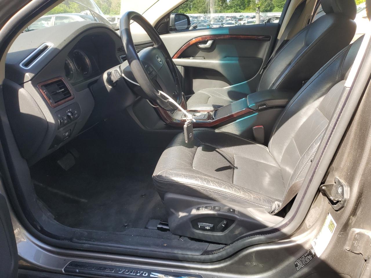 2008 Volvo S80 V8 VIN: YV1AH852581061611 Lot: 56229985