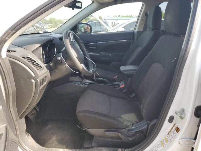  MITSUBISHI OUTLANDER 2018 Biały