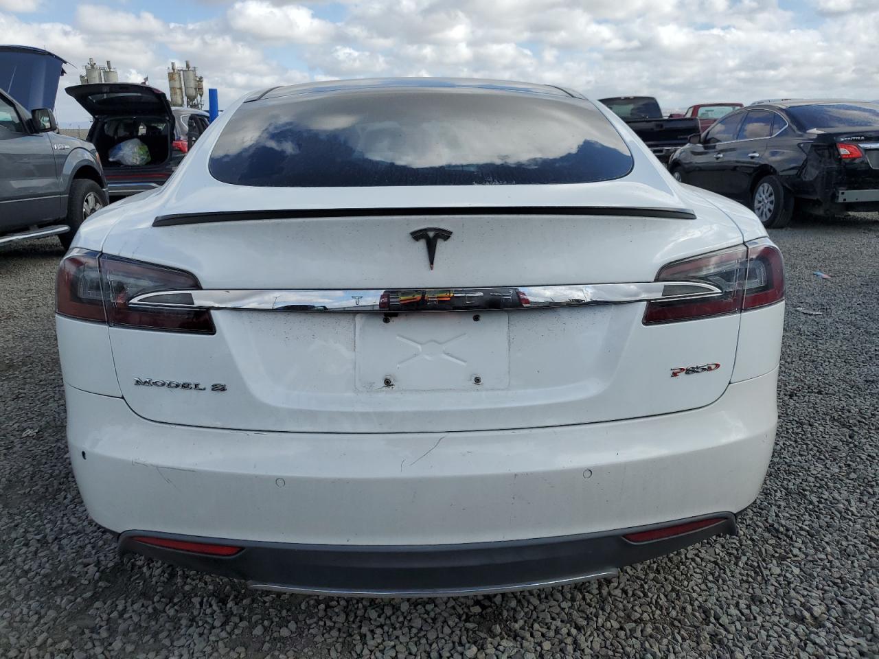 2015 Tesla Model S P85D VIN: 5YJSA1H46FF096827 Lot: 56661725