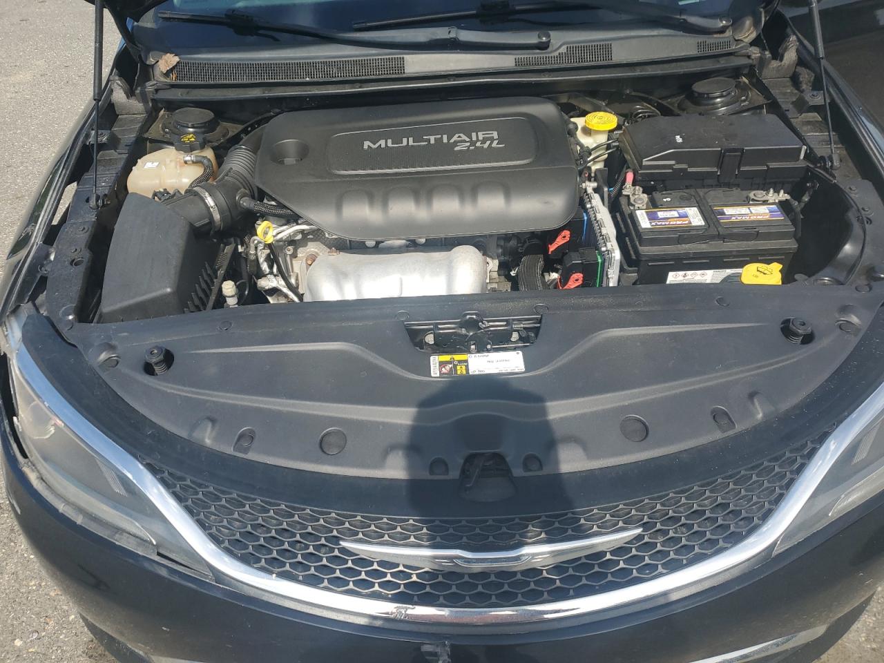 2015 Chrysler 200 Limited VIN: 1C3CCCAB0FN744669 Lot: 55995205