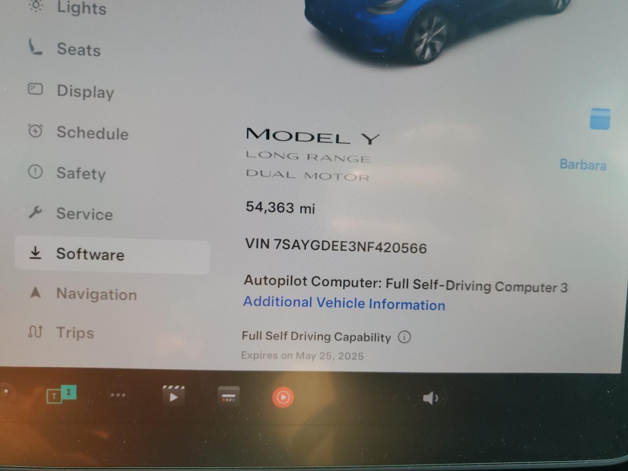 2022 Tesla Model Y VIN: 7SAYGDEE3NF420566 Lot: 56922235