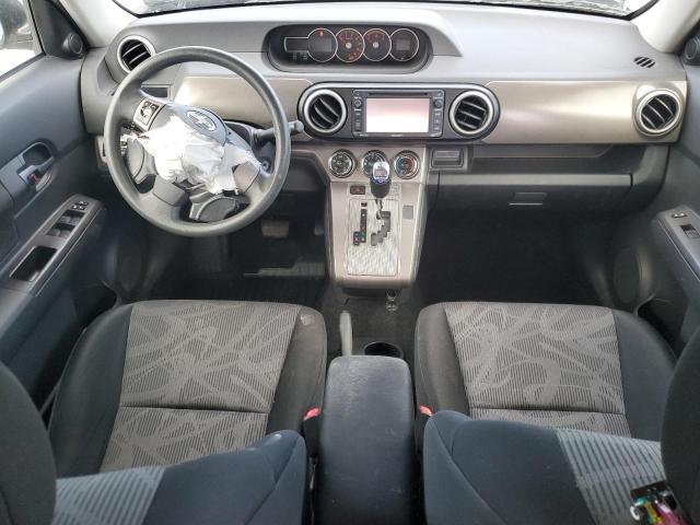 Паркетники TOYOTA SCION 2013 Сріблястий