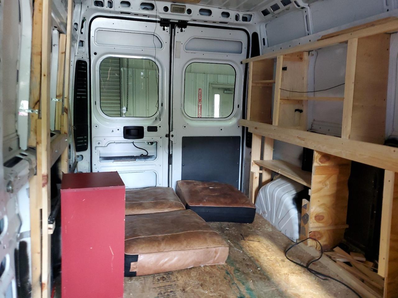 2018 Ram Promaster 2500 2500 High VIN: 3C6TRVDG5JE105494 Lot: 57826635