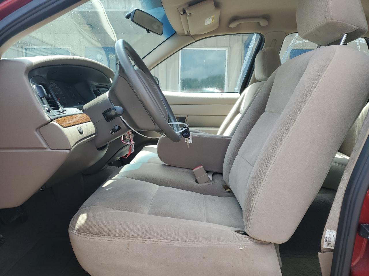 2003 Ford Crown Victoria VIN: 2FAFP73W03X103560 Lot: 57647455
