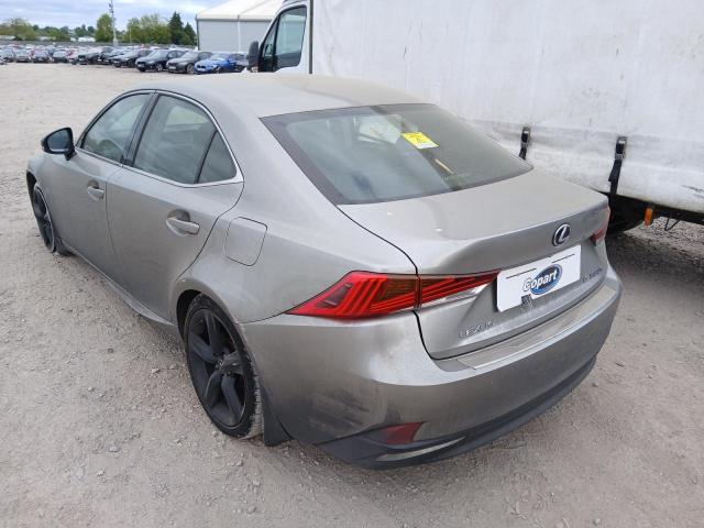2017 LEXUS IS 300H SP
