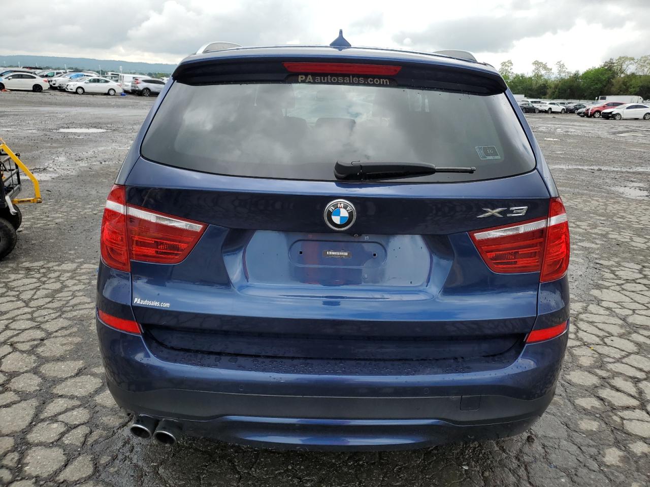 2017 BMW X3 xDrive28I VIN: 5UXWX9C33H0T19452 Lot: 56853545