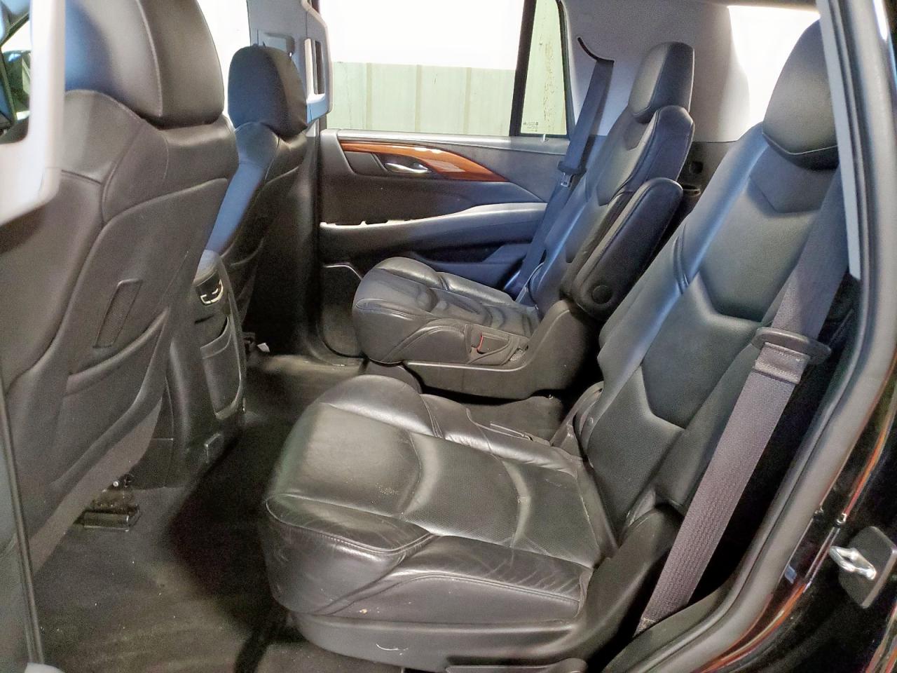 2018 Cadillac Escalade VIN: 1GYS3AKJ9JR223902 Lot: 57002475