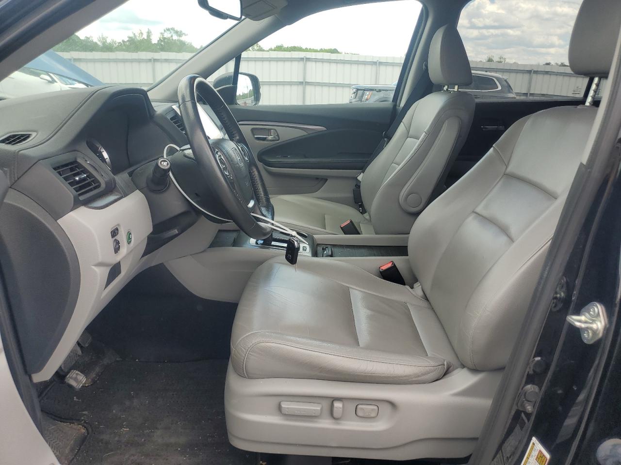 5fnyf6h78gb116239 5FNYF6H78GB116239 2016 Honda Pilot Exln
