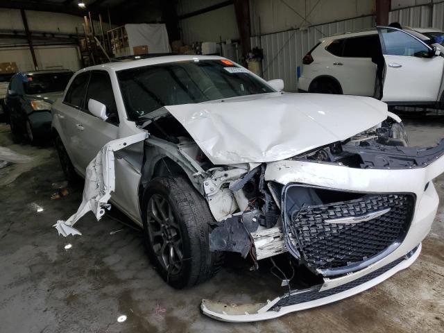Sedans CHRYSLER 300 2016 White