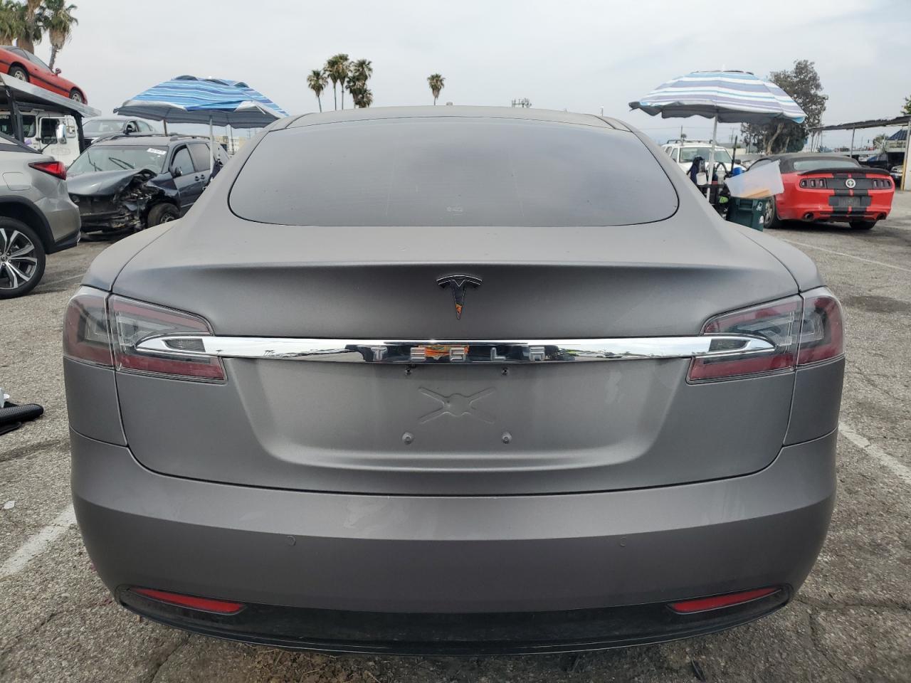 2017 Tesla Model S VIN: 5YJSA1E20HF218037 Lot: 58549965