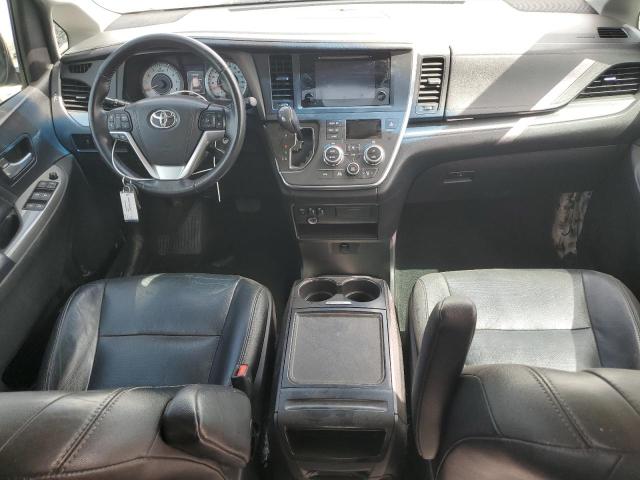 Minivans TOYOTA SIENNA 2015 White