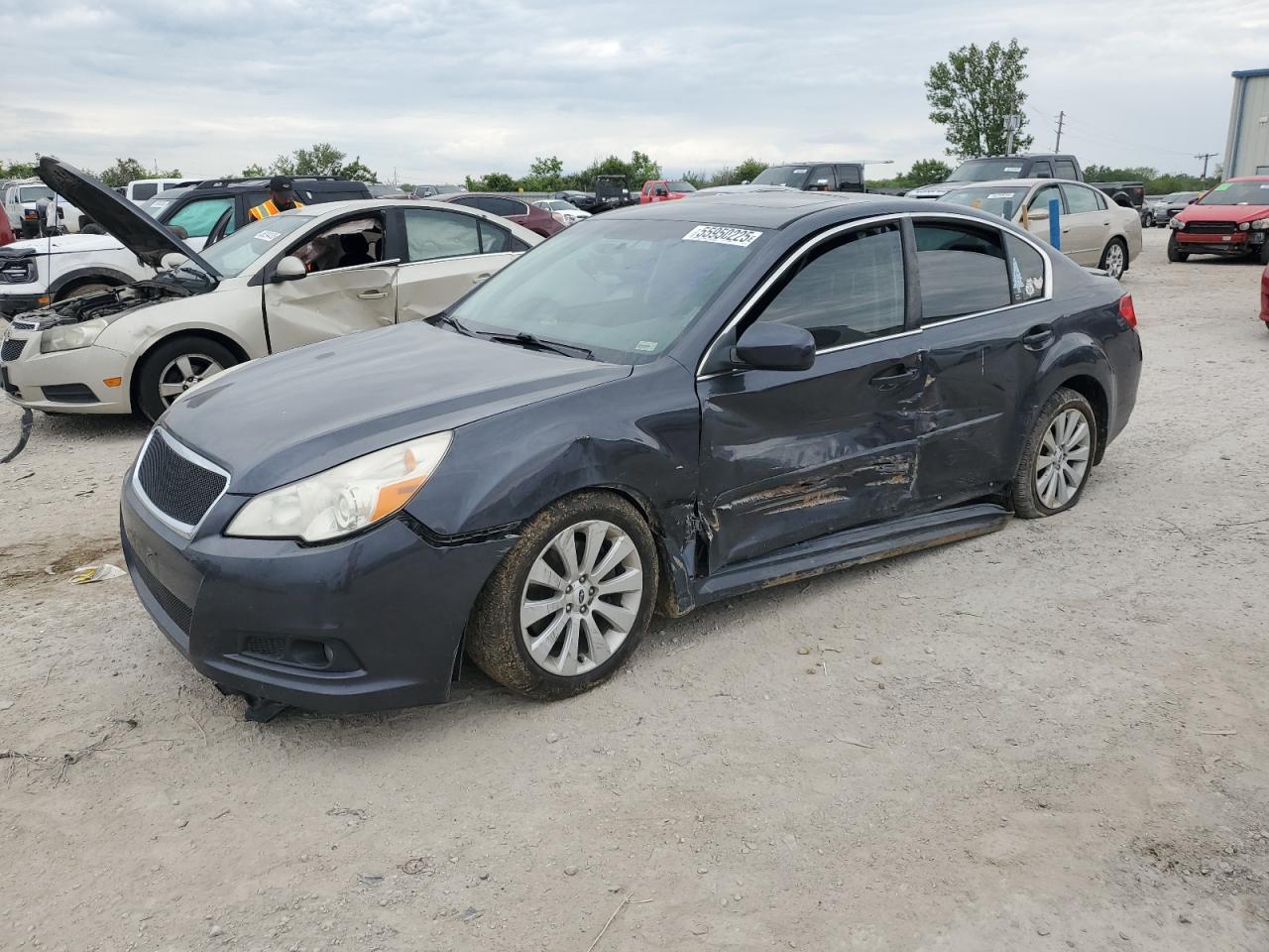 2012 Subaru Legacy 3.6R Limited zu verkaufen in Kansas City, KS - Side