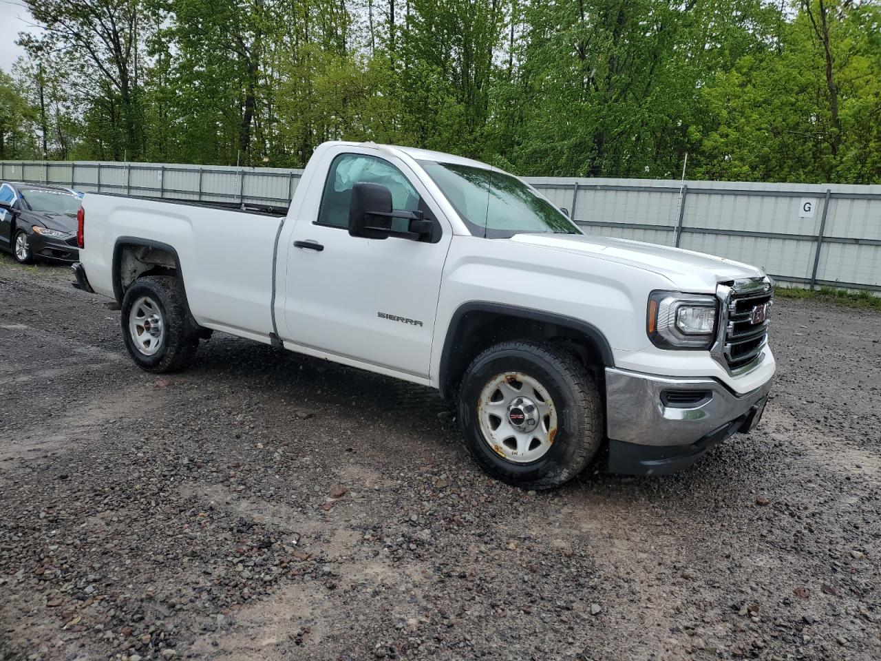 2017 GMC Sierra - Image 4
