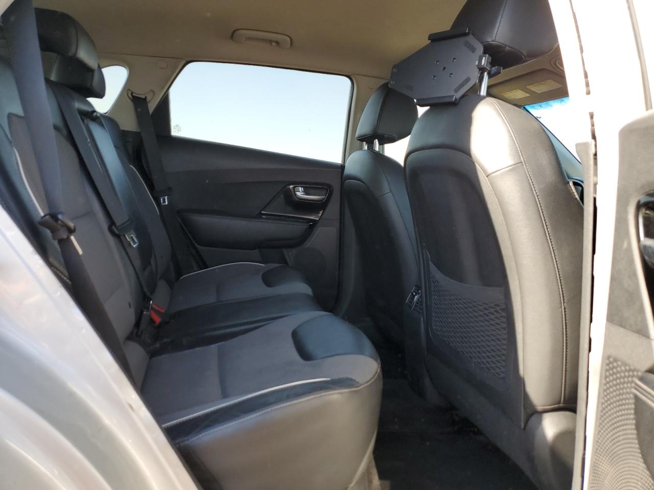 2019 Kia Niro Ex VIN: KNDCC3LG8K5024177 Lot: 56685645
