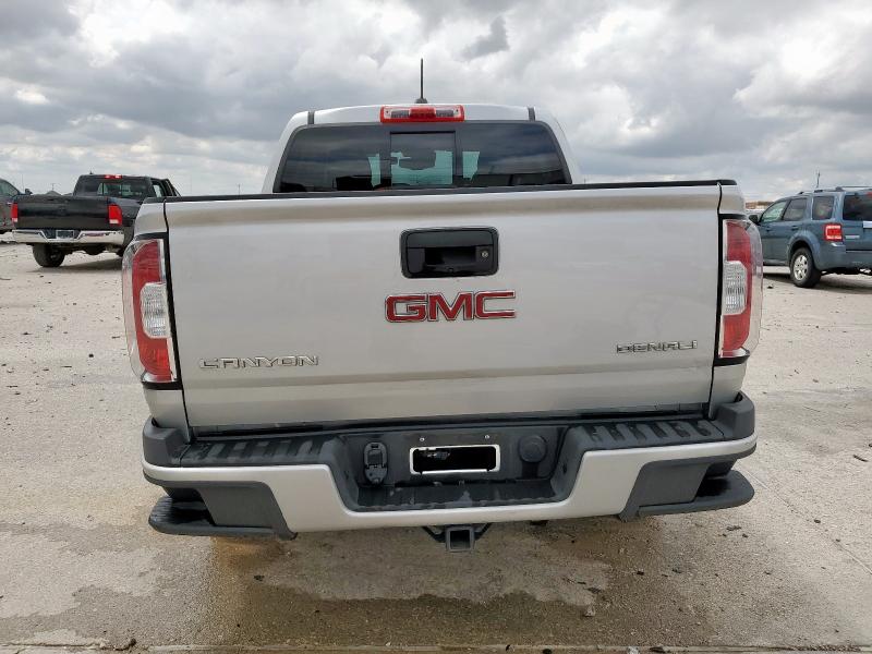  GMC CANYON 2018 Серебристый