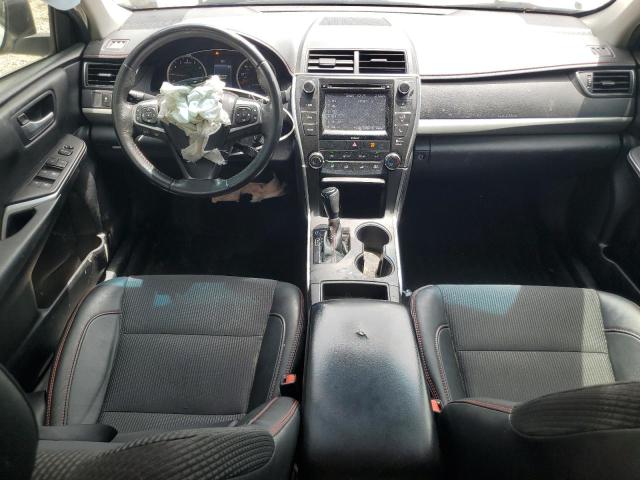  TOYOTA CAMRY 2017 Biały