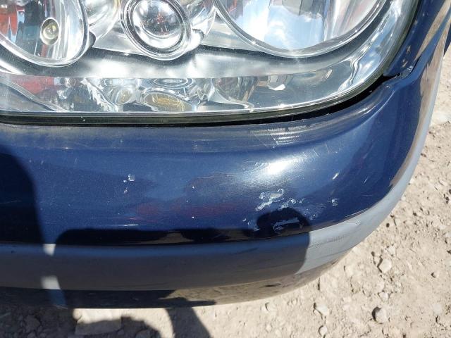 2001 VOLKSWAGEN GOLF S AUT