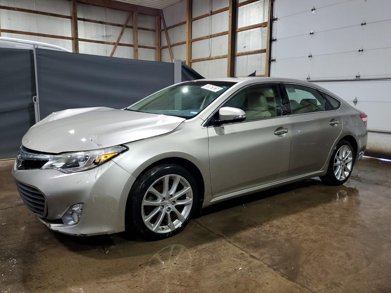 Columbia Station, OH에서 판매 중인 2013 Toyota Avalon Base - Front End