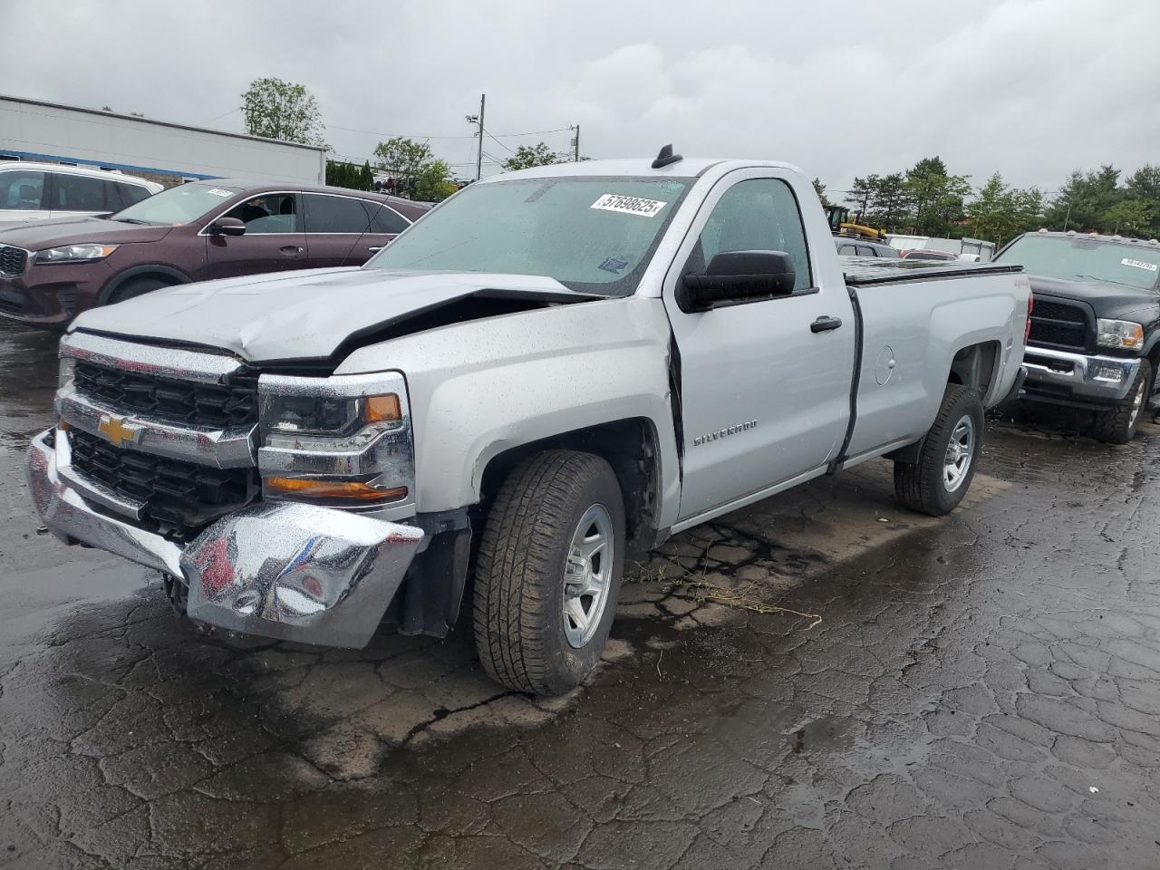 2017 Chevrolet Silverado K1500 for Sale in New Britain, CT - Front End
