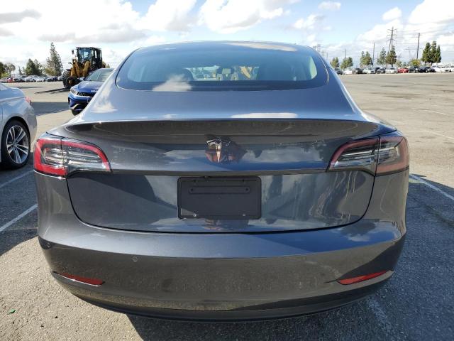  TESLA MODEL 3 2022 Szary
