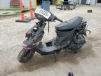 2017 Tao Moped zu verkaufen in Pekin, IL - Front End