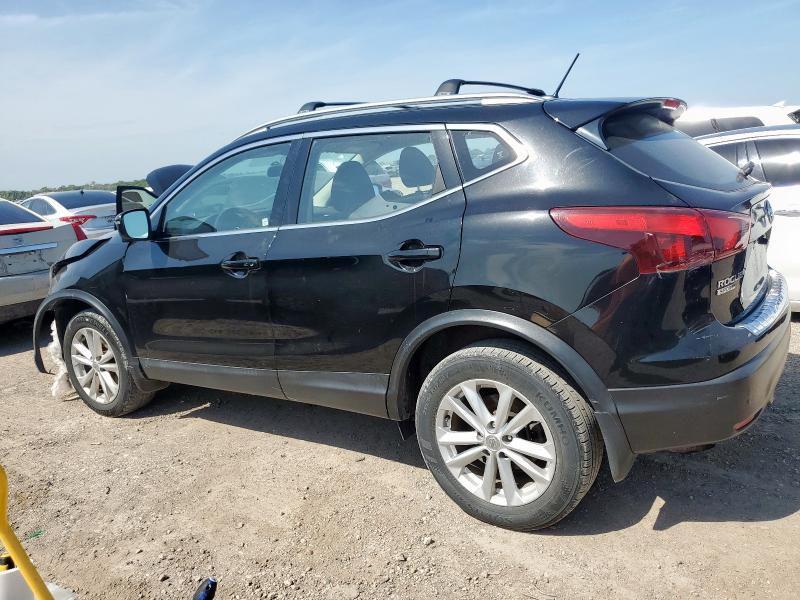  NISSAN ROGUE 2018 Czarny