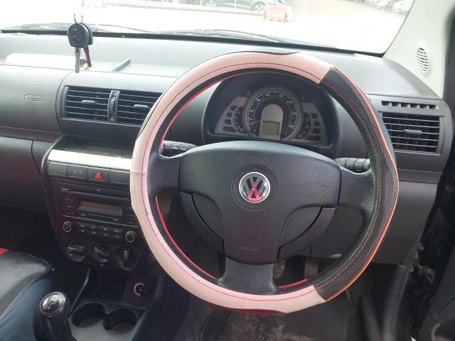 2009 VOLKSWAGEN URBAN FOX