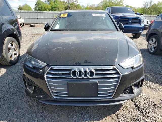  AUDI A4 2019 Чорний