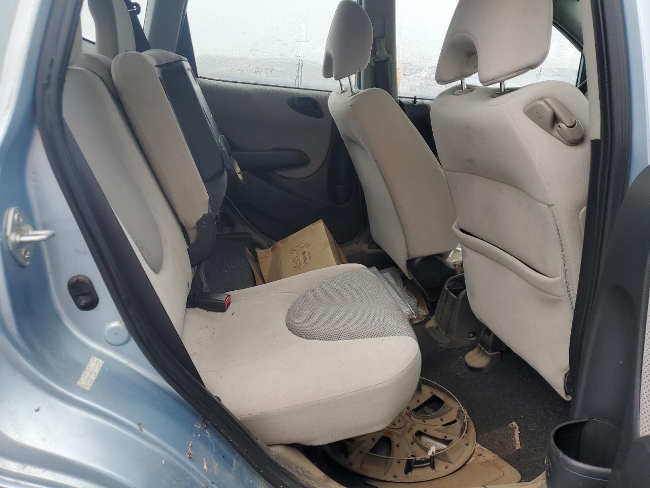 2007 Honda Fit VIN: JHMGD37437S053396 Lot: 53168395