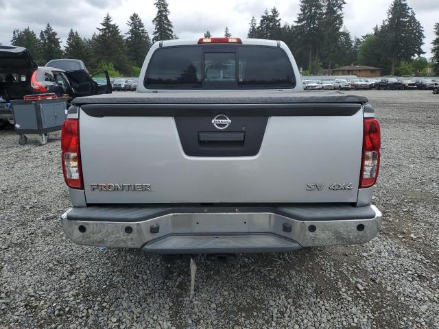  NISSAN FRONTIER 2017 Srebrny