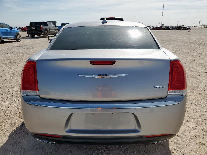  CHRYSLER 300 2015 Сріблястий