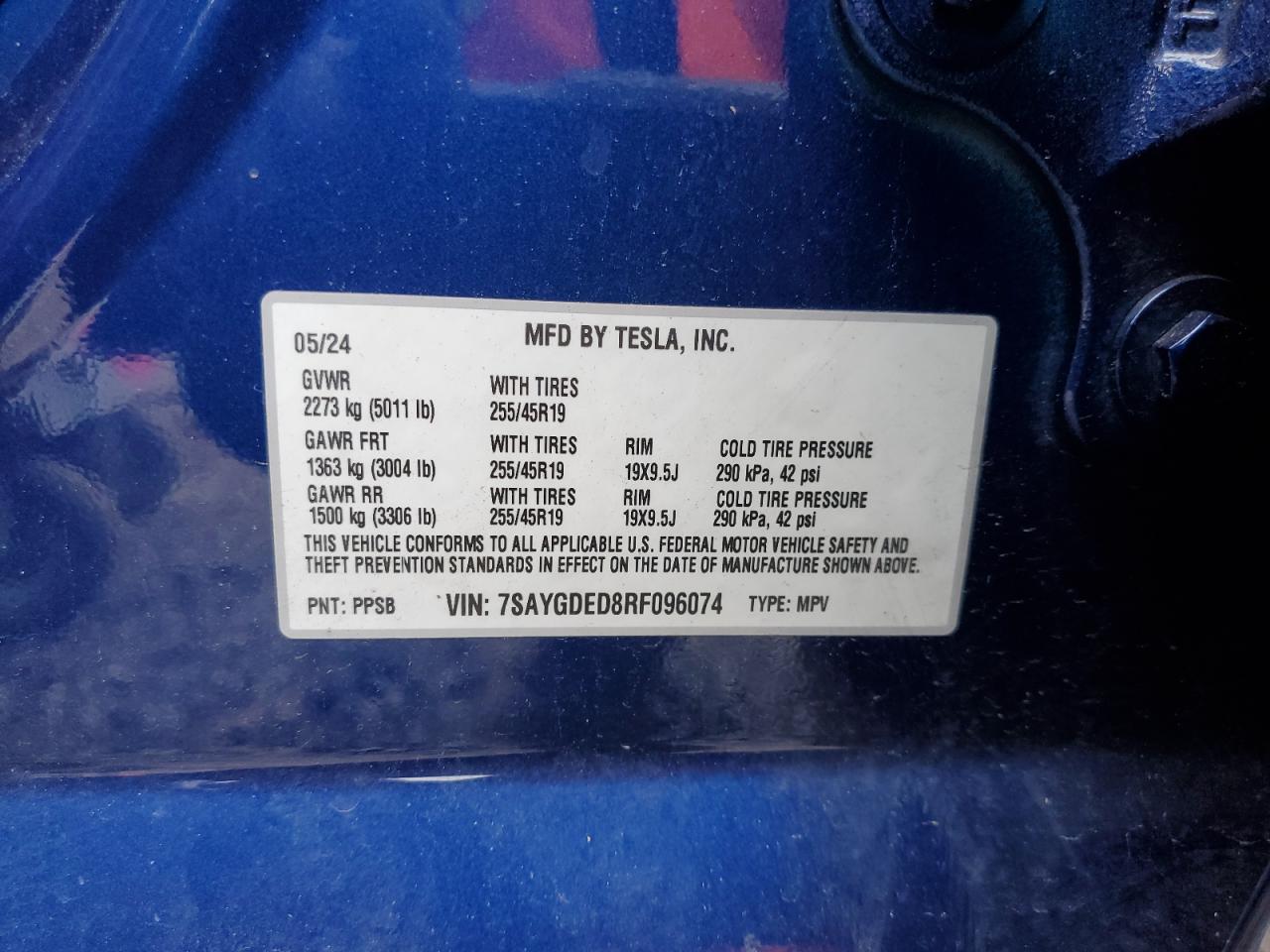 2024 Tesla Model Y VIN: 7SAYGDED8RF096074 Lot: 57401845