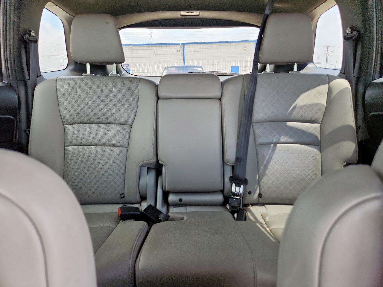2020 Honda Passport Touring VIN: 5FNYF7H94LB003860 Lot: 58833295